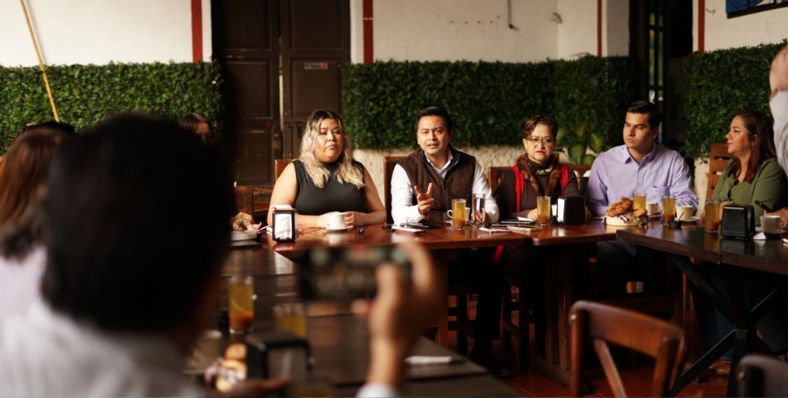 UN GOBIERNO LOCAL, HONESTO Y PREPARADO: NACHO LUNA