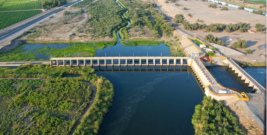 TAMBIÉN VIVE EU CRISIS POR EL AGUA