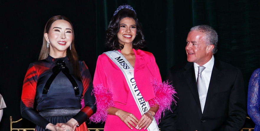 CONGELAN CUENTAS A COPROPIETARIA DE MISS UNIVERSE