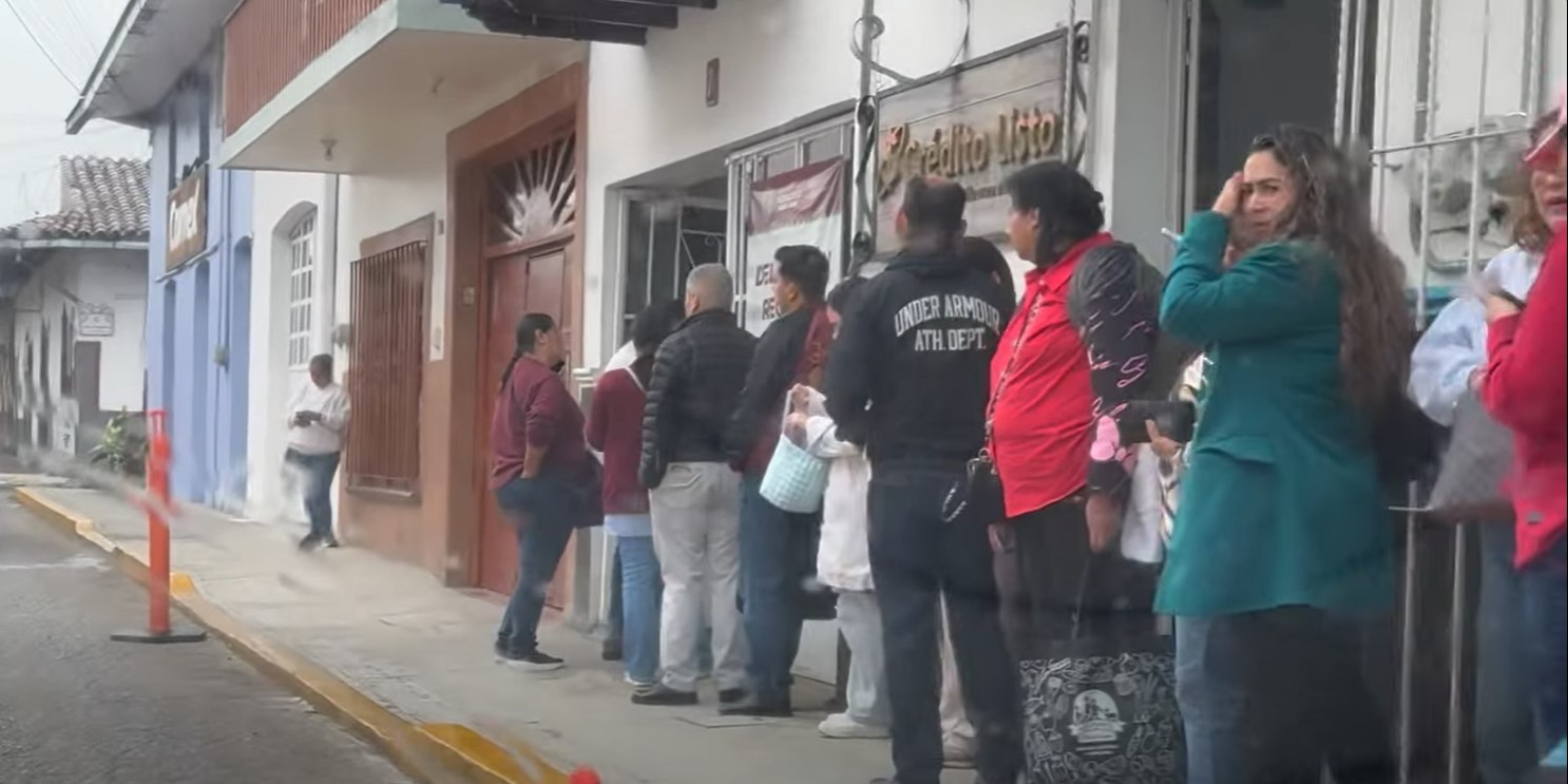 ENTREGAN EN COATEPEC TARJETAS NUEVA NÓMINA ÚNICA DE LA SEV