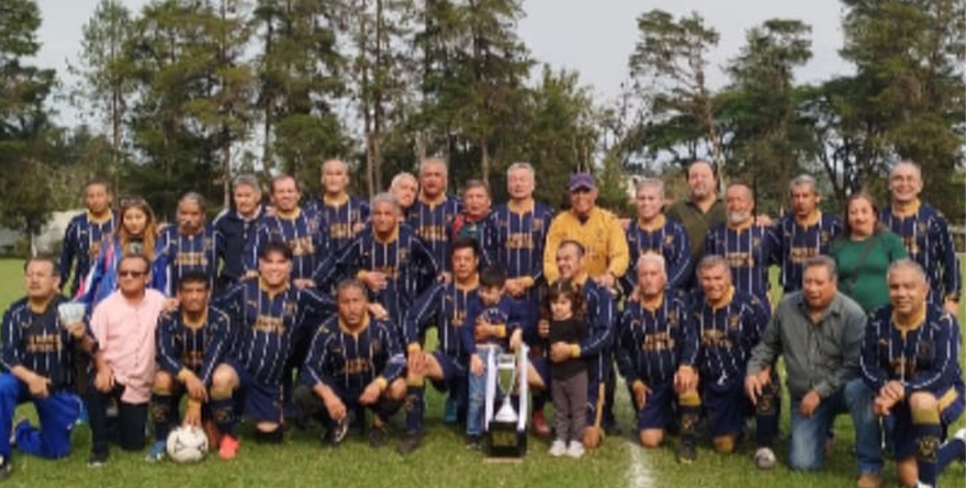 EQUIPO PUMAS PROGRESO