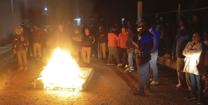 INCONFORMIDAD VECINAL MOVILIZA A AUTORIDADES EN PACHO VIEJO