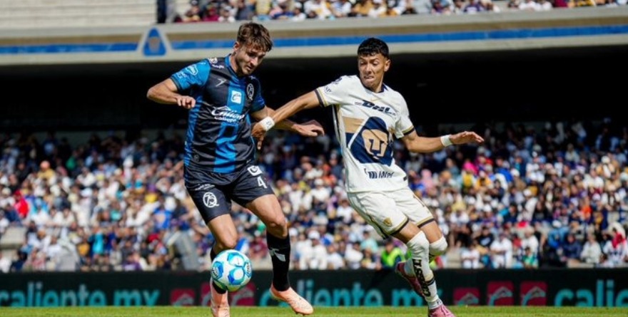 Tristes Pumas empatan ante Gallos