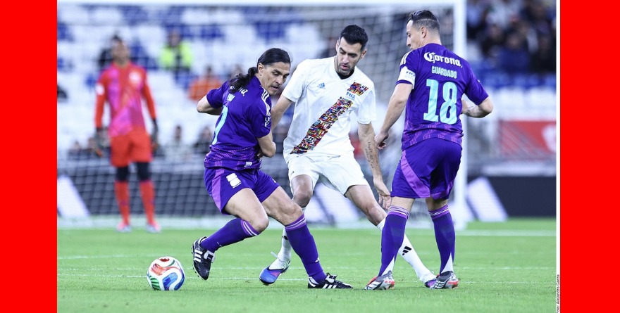 GANAN MEXICANOS EN PENALES DUELO DE LEYENDAS