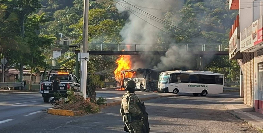PIDEN A HABITANTES NO SALIR DE SUS CASAS EN JALISCO