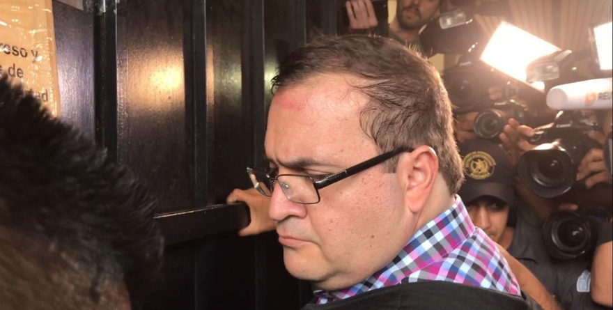 IMPUTAN DELITO A JAVIER DUARTE; SEGUIRÁ PRESO