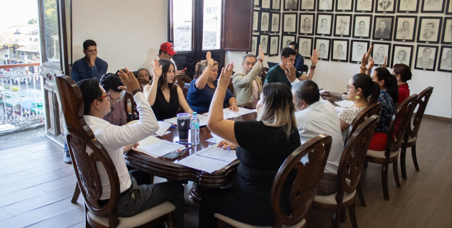 LEY 8 DE 8 PARA AGENTES MUNICIPALES
