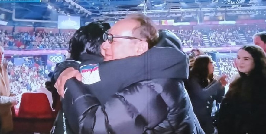 DONOVAN, INSPIRADO POR EL APOYO DE LOS MEXICANOS