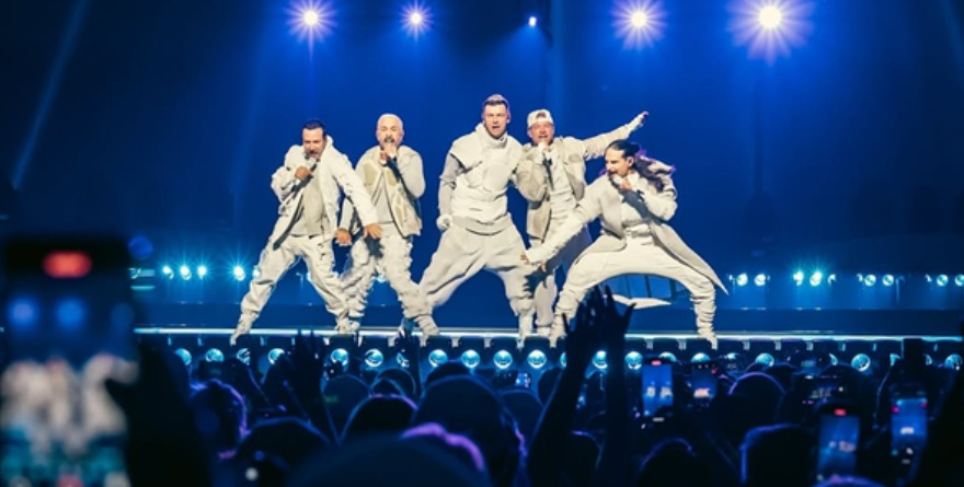 LOS BACKSTREET BOYS QUIEREN EL SUPER BOWL 2027 ¡CON BRITNEY!