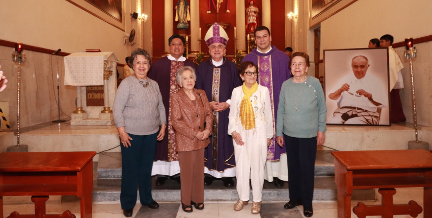 COLEGIO MÉXICO CELEBRA 63 AÑOS