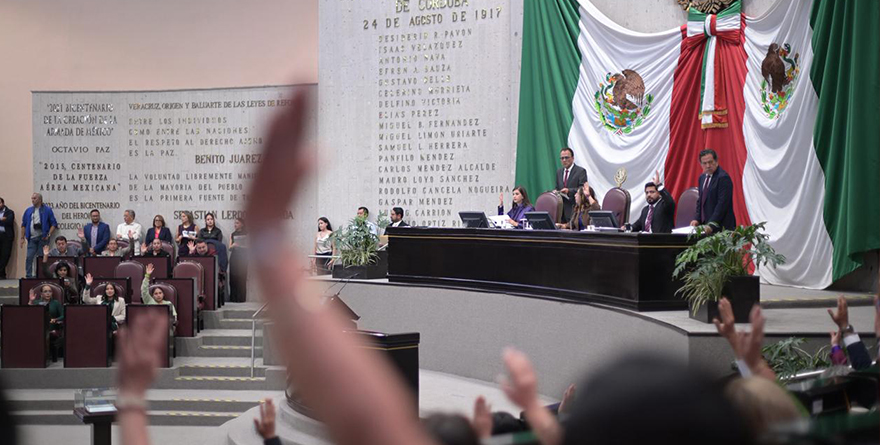VERACRUZ INCORPORA “GOBERNADORA” EN SU CONSTITUCIÓN