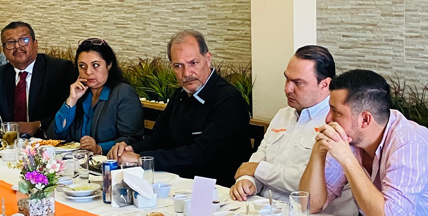 MOVIMIENTO CIUDADANO CON LAS PUERTAS ABIERTAS