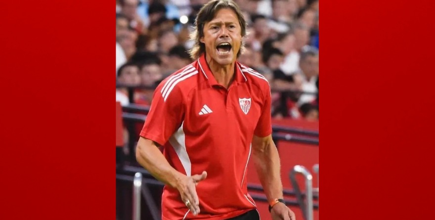 CESA SEVILLA AL ENTRENADOR MATÍAS ALMEYDA