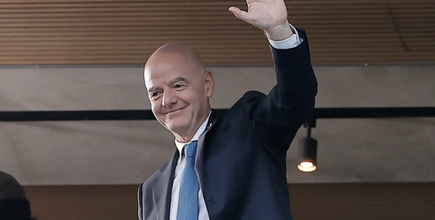 RECIBE SHEINBAUM A PRESIDENTE DE LA FIFA