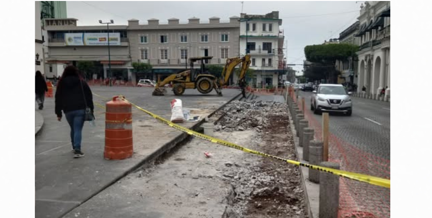 DEFIENDEN RESTAURACIÓN EN PLAZA LERDO
