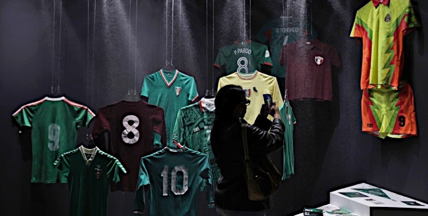 EXAMINA EL MAYER ESTÉTICA DEL FUTBOL