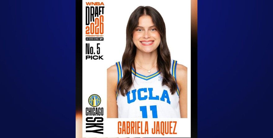 GABRIELA JÁQUEZ JUGARÁ PARA EL EQUIPO DE CHICAGO EN LA WNBA