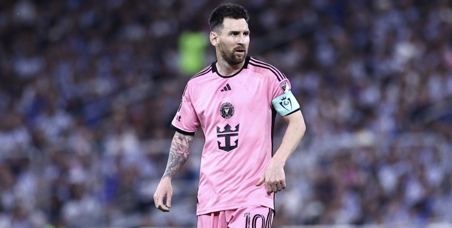 COMPRA MESSI AL EQUIPO ESPAÑOL UE CORNELLÀ