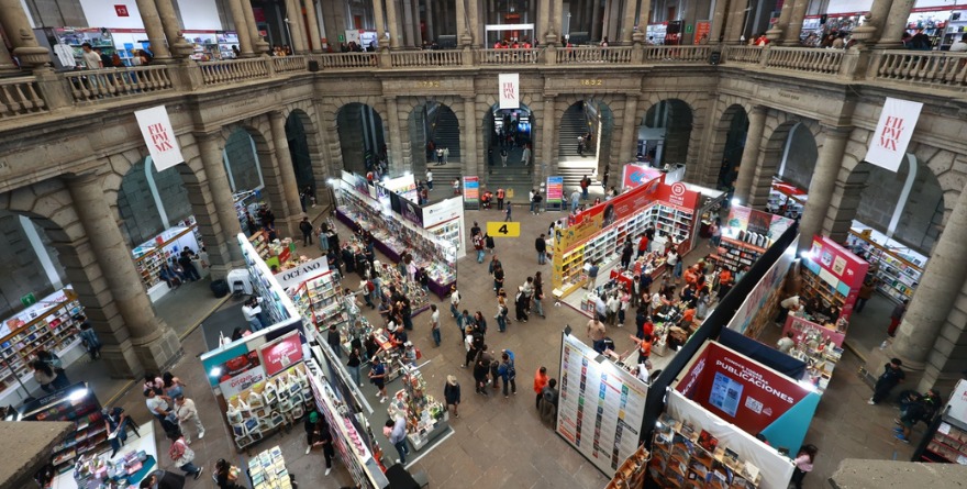 EXPANDEN FERIAS OFERTA LIBRERA EN EL PAÍS