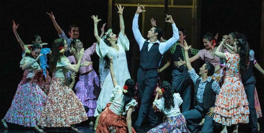 DEBUTA MIYAKI EN BELLAS ARTES