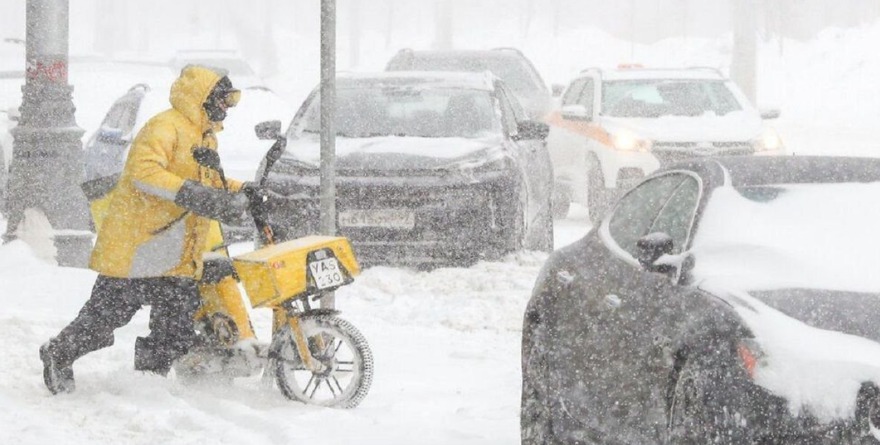 DEJA 1 MUERTO Y 31 HERIDOS TEMPORAL DE NIEVE EN RUSIA