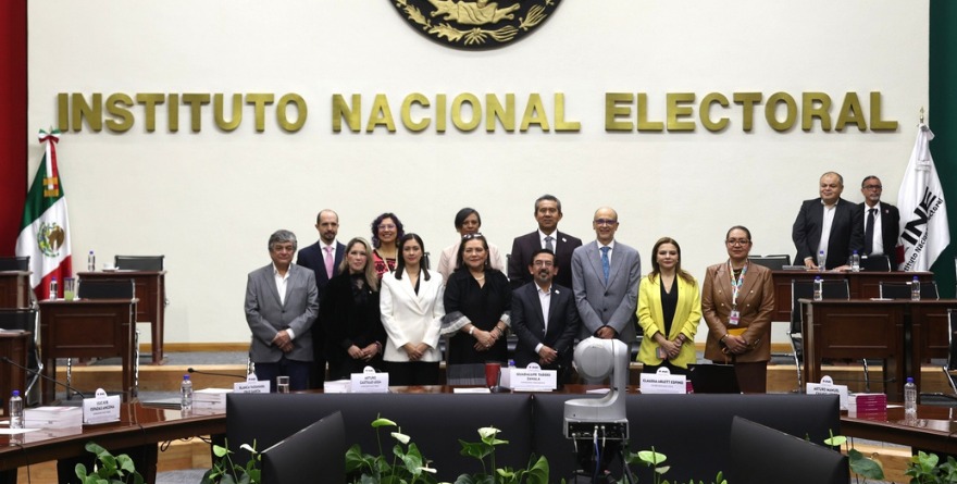 DA INE LUZ VERDE A REDUCCIÓN DE SUELDOS HASTA 2027