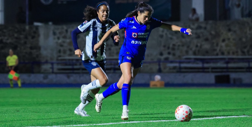 RESCATA CRUZ AZUL EL EMPATE ANTE RAYADAS