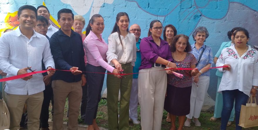 MURAL MARÍA ENRIQUETA