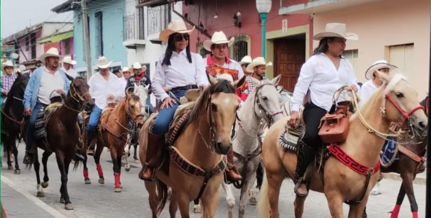 PRIMERA CABALGATA DELCAFÉ