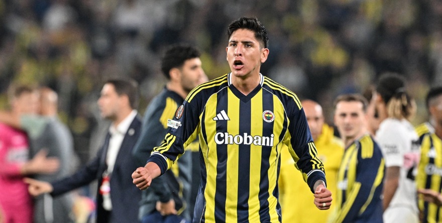 QUEDA EDSON ÁLVAREZ FUERA DEL FENERBAHCE