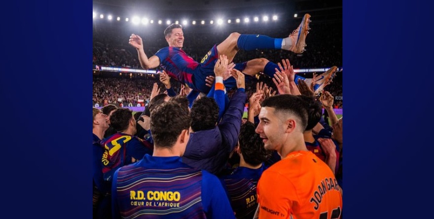 BARCELONA DESPIDE A LEWANDOWSKI CON TRIUNFO