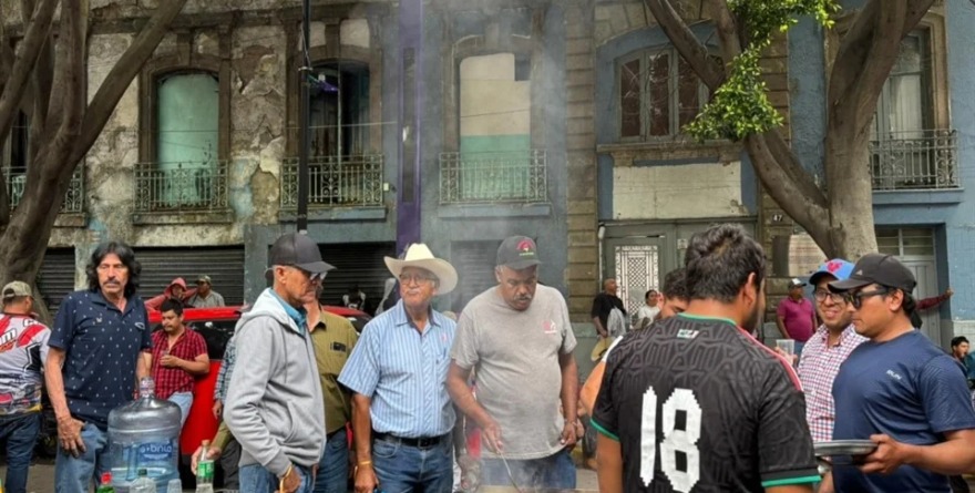 ARRIBAN CAMPESINOS A DIÁLOGO EN GOBERNACIÓN