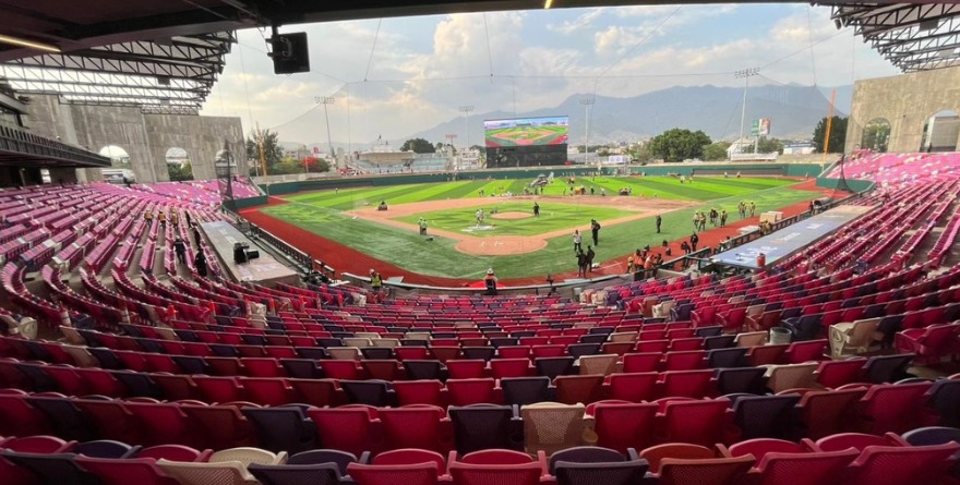 INAUGURAN GUERREROS ESTADIO DE MIL 500 MILLONES EN OAXACA