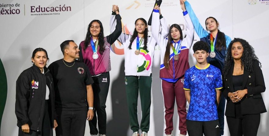 ¡BICAMPEONA! FÁTIMA BARRÓN SE CUELGA EL ORO EN TAEKWONDO