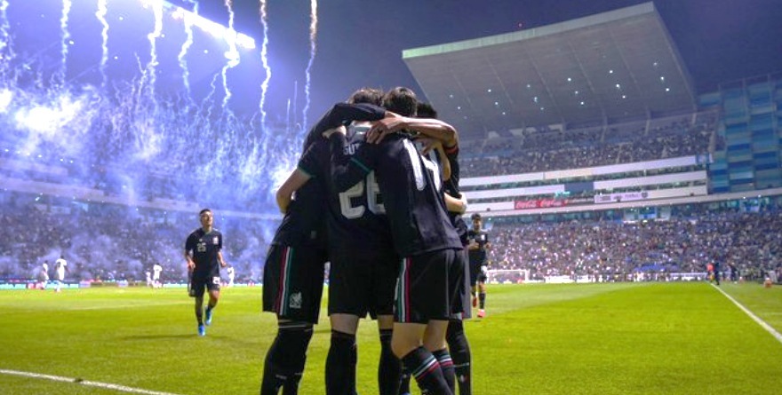 MÉXICO CUMPLE ANTE GHANA