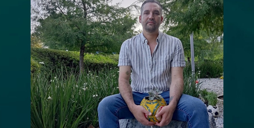 ‘PLANTA’ EN BALONES DE FUTBOL