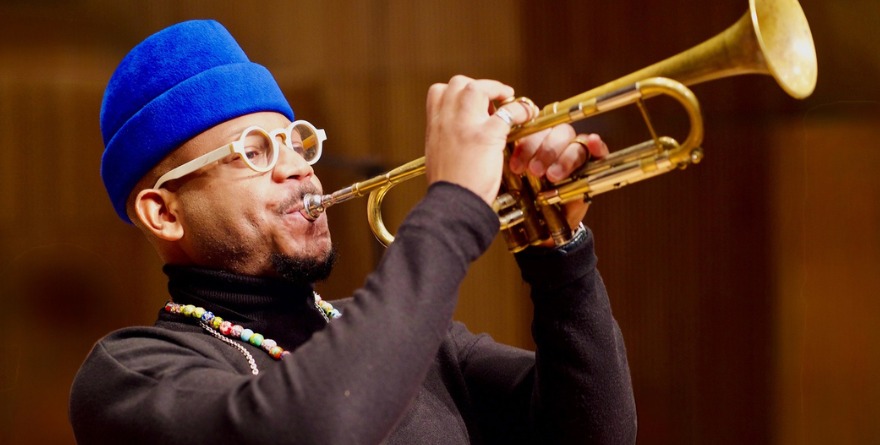 ABRAZA ETIENNE CHARLES HERENCIA DE MILES DAVIS