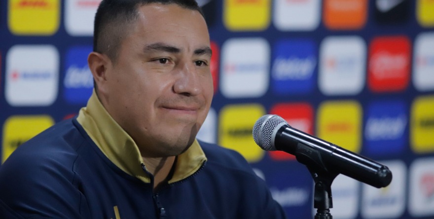 DICE EFRAÍN JUÁREZ QUE EN EUROPA LO BUSCA Y DEJARÍA A PUMAS