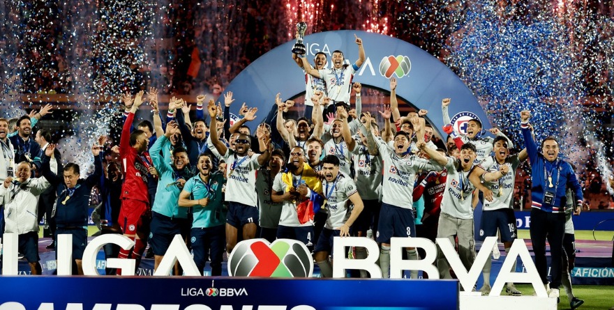GLORIA AZUL