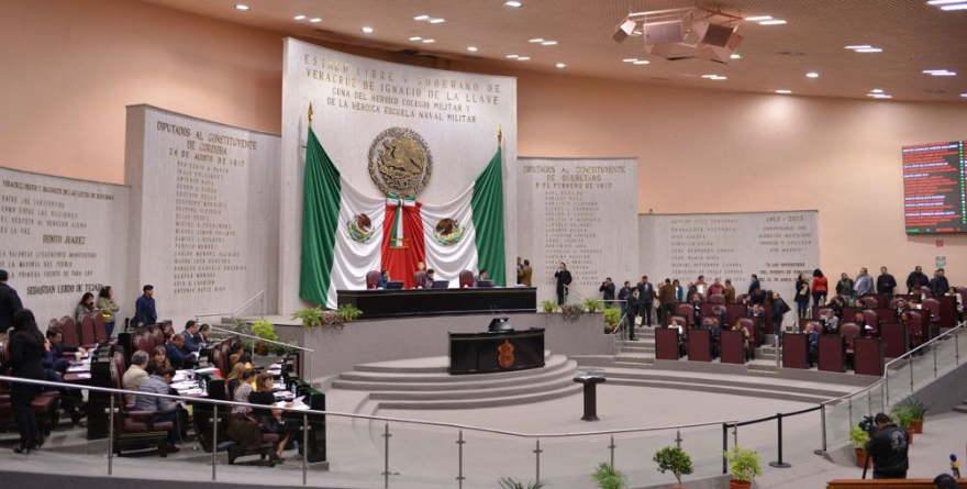 CONGRESO DE VERACRUZ RETIRA FUERO A DOS PRESIDENTES MUNICIPALES