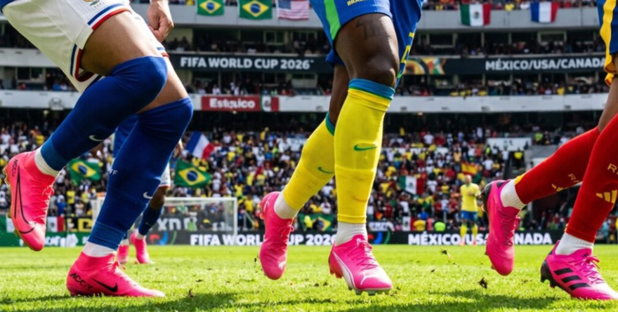 EL COLOR TAMBIÉN JUEGA