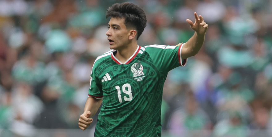 GILBERTO MORA, SEXTO MÁS JOVEN EN JUGAR UNA COPA DEL MUNDO