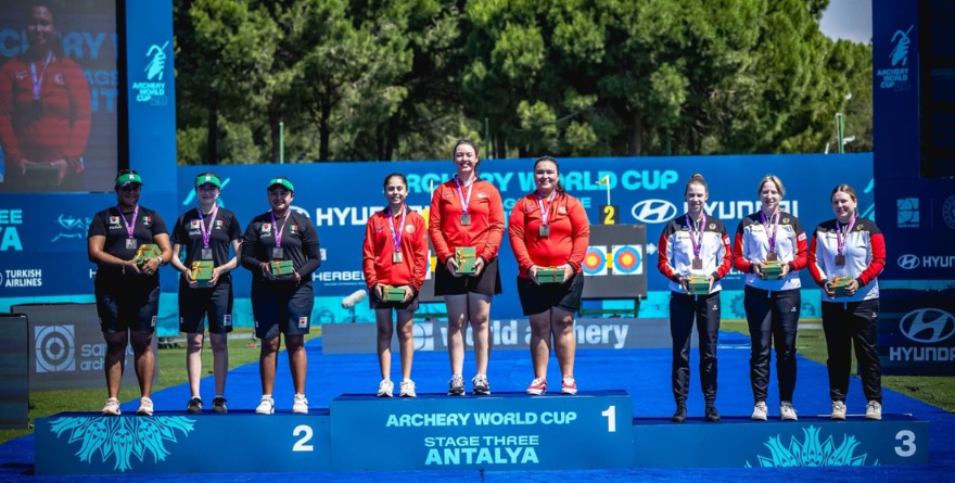 ARQUERAS MEXICANAS SE CUELGAN LA PLATA EN TURQUÍA