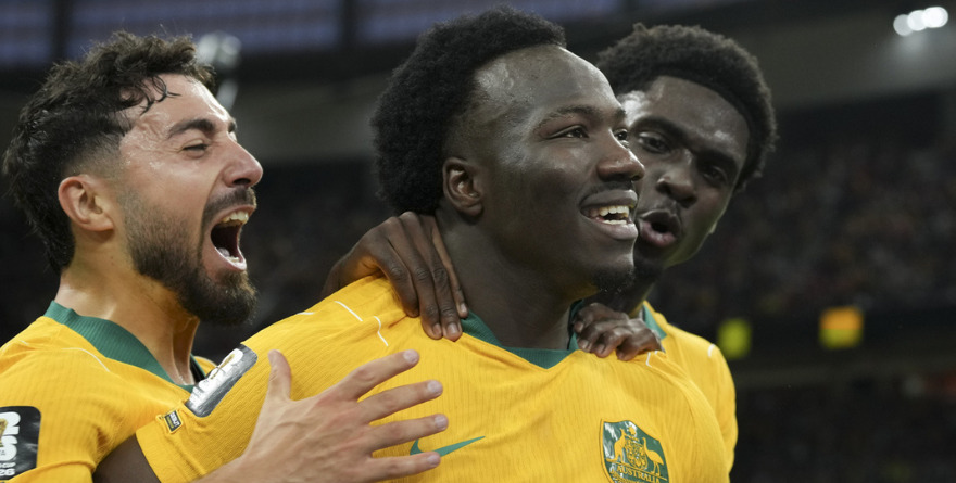 DEBUT SOÑADO: AUSTRALIA DOBLEGA A TURQUÍA