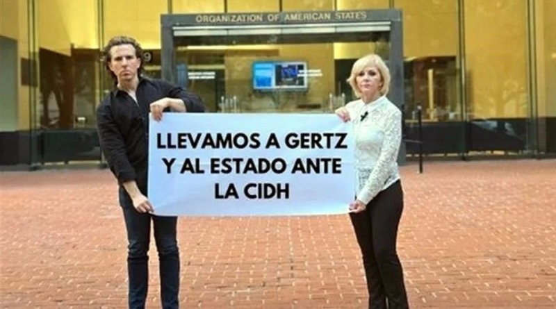 ACUSAN A GERTZ DE OCULTAR PARTE DE SU PATRIMONIO