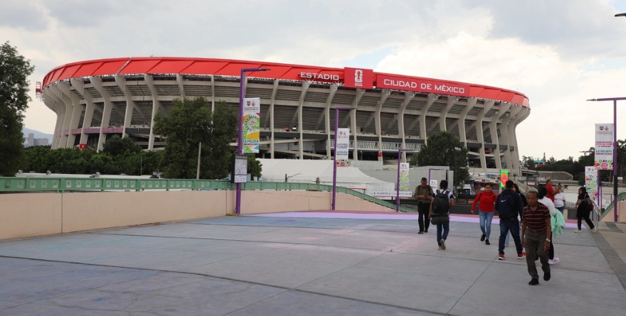 ADVIERTE ESTADIO A PALCOHABIENTES QUE NO HAY ESTACIONAMIENTO
