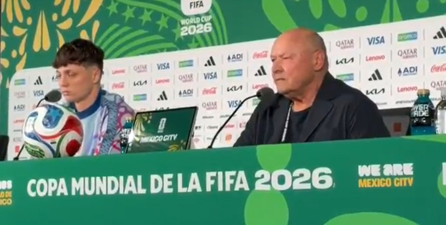 CHEQUIA ADVIERTE: VA POR TODO ANTE MÉXICO SIN TEMOR AL TRI