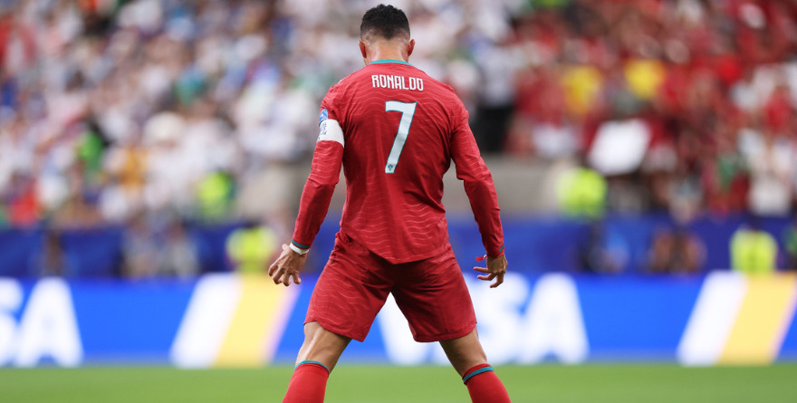 CRISTIANO RONALDO ALCANZA HISTÓRICO NUEVO RÉCORD EN MUNDIALES DESPERTANDO SU INSTINTO