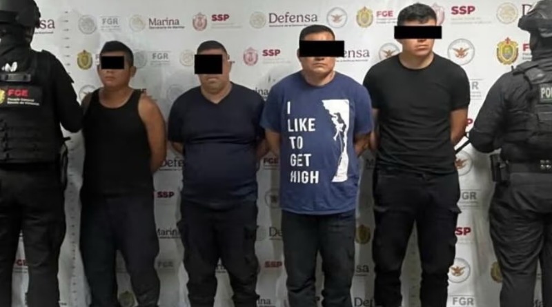 DETENCIÓN DE 4 POLICÍAS EN VERACRUZ POR PLAGIO DE PERIODISTA
