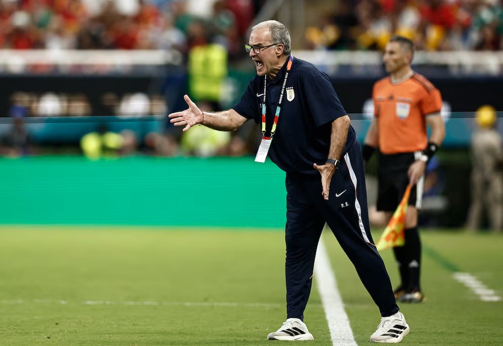 NADA ES LO QUE BIELSA DEJA AL FUTBOL URUGUAYO